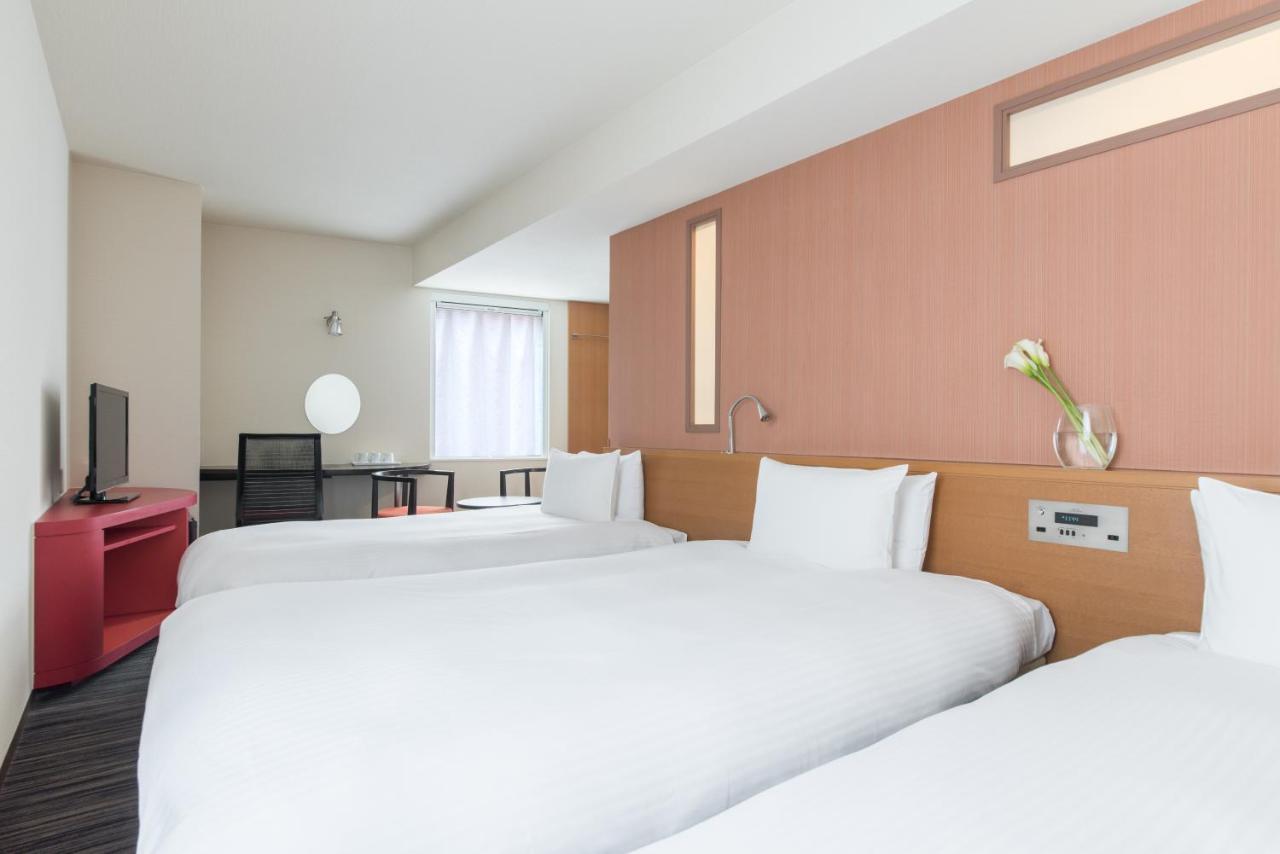 The B Kobe Hotell Eksteriør bilde